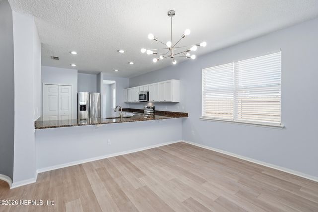 13181 TOM MORRIS Drive, Jacksonville, FL 32224