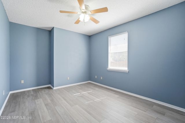 13181 TOM MORRIS Drive, Jacksonville, FL 32224