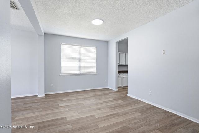 13181 TOM MORRIS Drive, Jacksonville, FL 32224