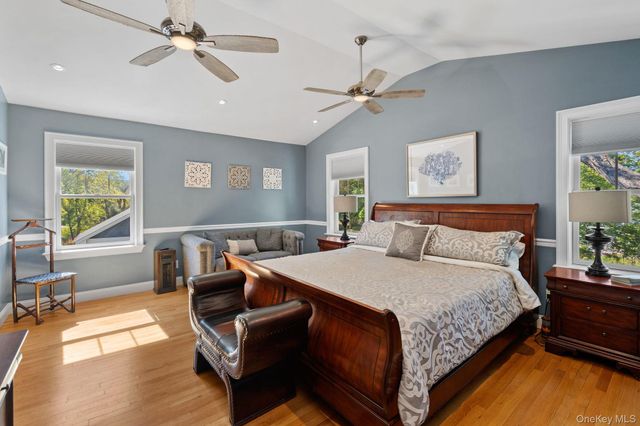 42 Colonial Avenue, Warwick, NY 10990