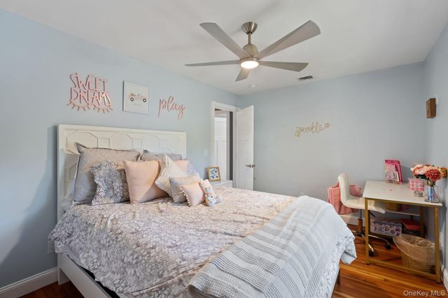 42 Colonial Avenue, Warwick, NY 10990