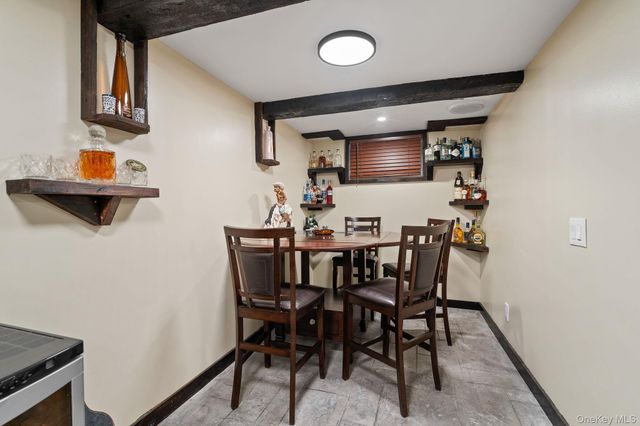 42 Colonial Avenue, Warwick, NY 10990