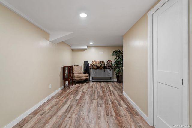 42 Colonial Avenue, Warwick, NY 10990