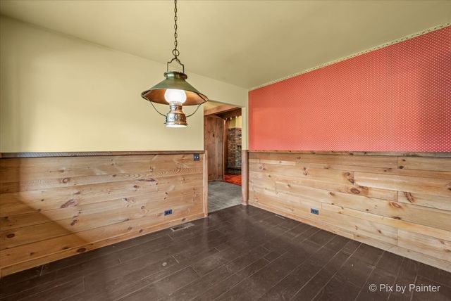 1310 S Fleming Road, Bull Valley, IL 60098