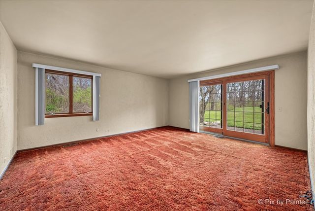 1310 S Fleming Road, Bull Valley, IL 60098