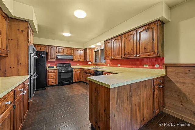 1310 S Fleming Road, Bull Valley, IL 60098