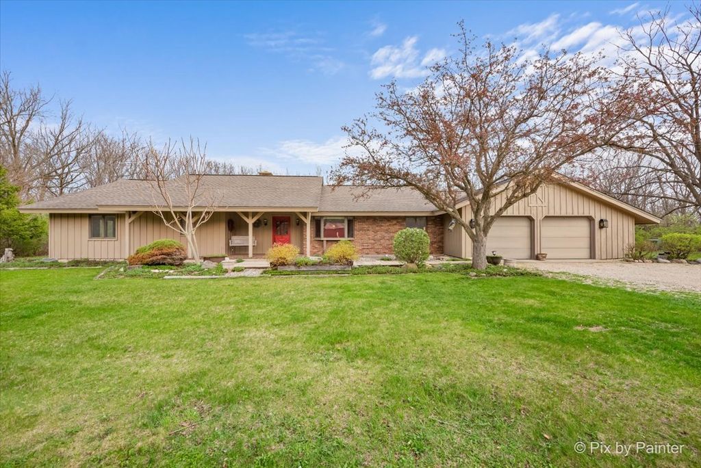 1310 S Fleming Road, Bull Valley, IL 60098