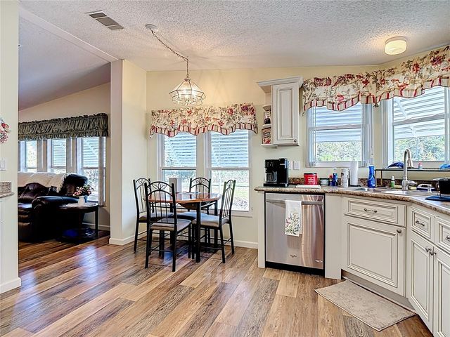 303 PINE LOOP, Frostproof, FL 33843