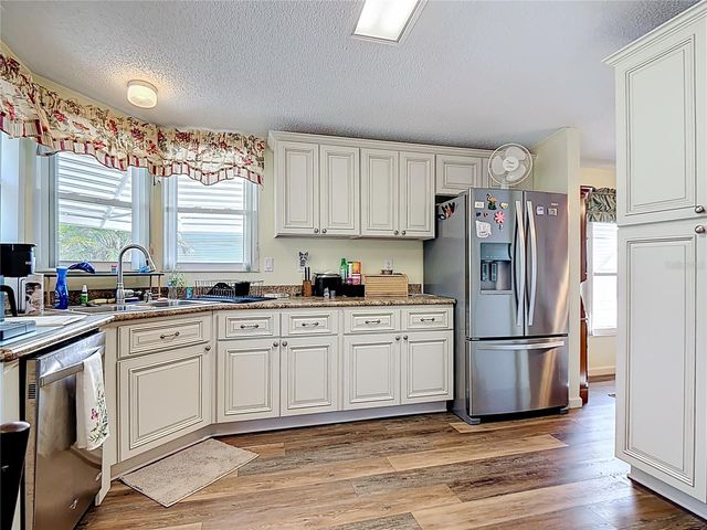 303 PINE LOOP, Frostproof, FL 33843