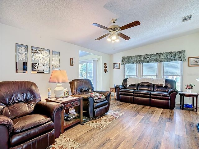 303 PINE LOOP, Frostproof, FL 33843