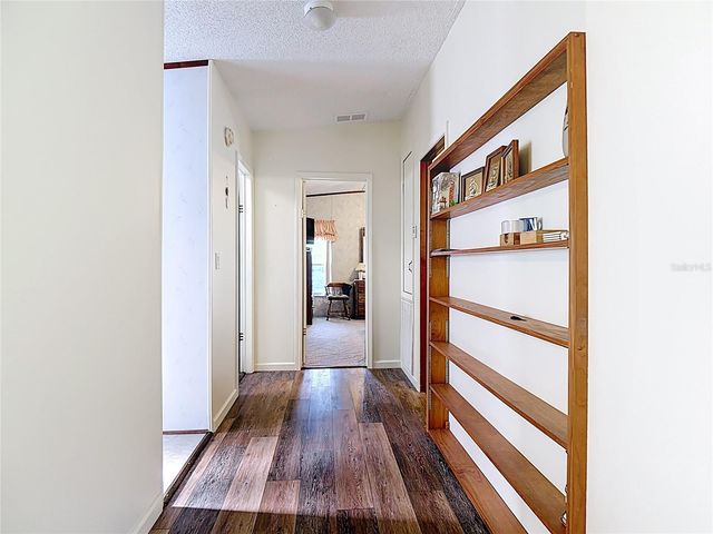 303 PINE LOOP, Frostproof, FL 33843