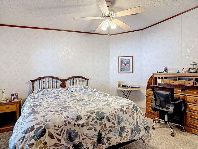 303 PINE LOOP, Frostproof, FL 33843