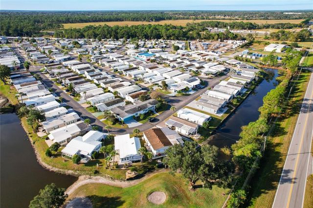 303 PINE LOOP, Frostproof, FL 33843