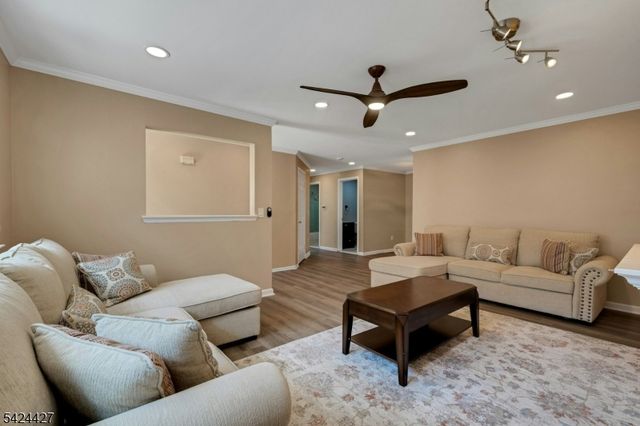 177 Bexley Ln, Piscataway Twp., NJ 08854