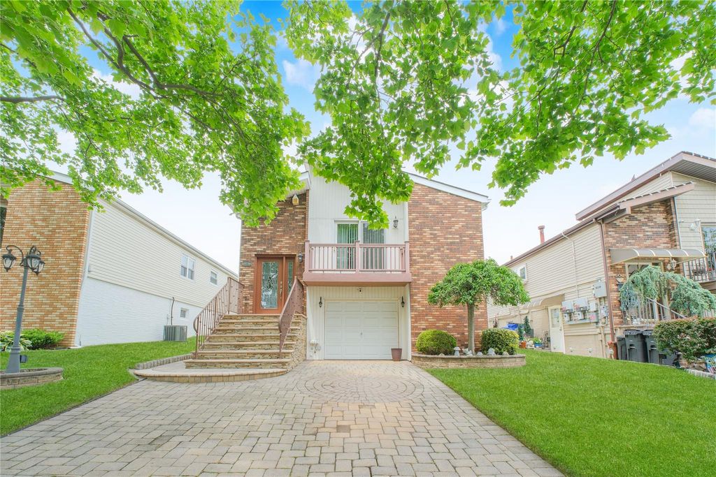 63 Dorval Avenue, Staten Island, NY 10312