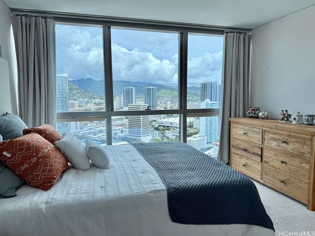 1177 Queen Street 3501, Honolulu, HI 96814