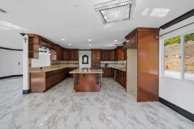 1710 Lotus Lane, El Cajon, CA 92021