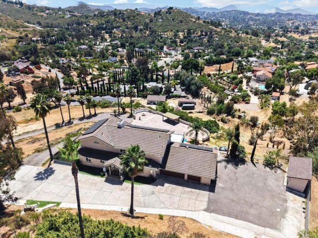 1710 Lotus Lane, El Cajon, CA 92021