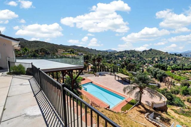 1710 Lotus Lane, El Cajon, CA 92021