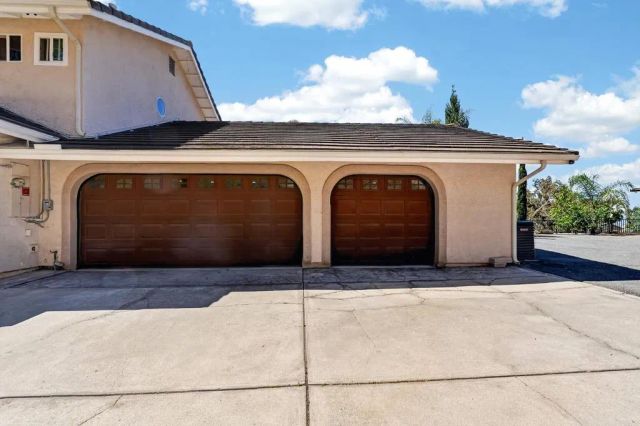 1710 Lotus Lane, El Cajon, CA 92021