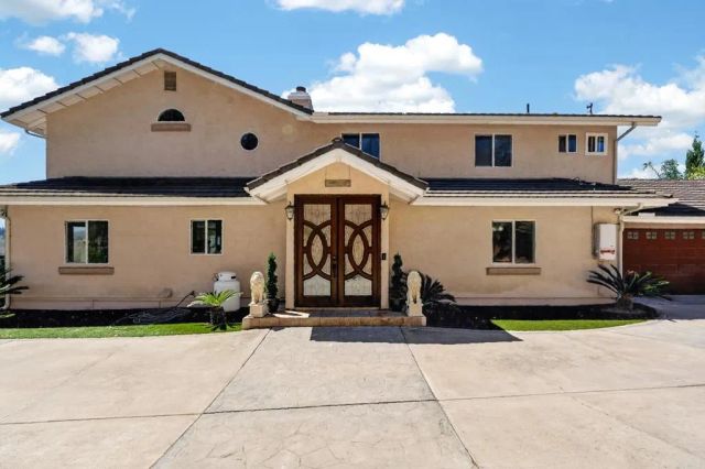 1710 Lotus Lane, El Cajon, CA 92021