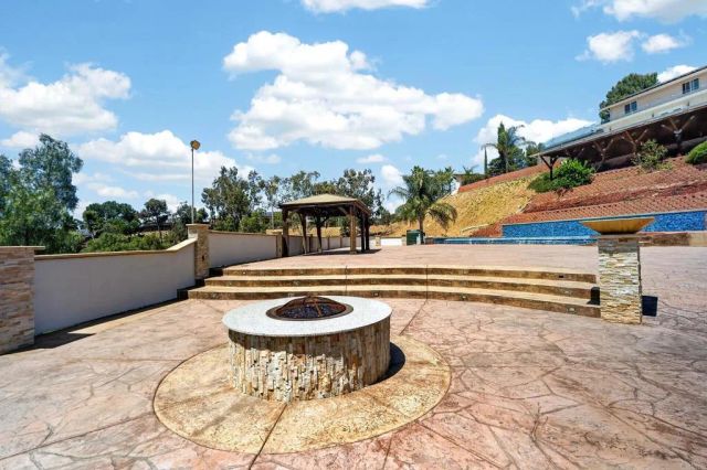 1710 Lotus Lane, El Cajon, CA 92021