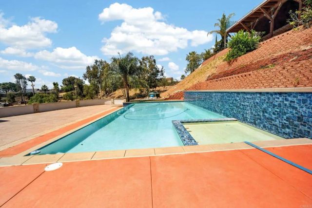 1710 Lotus Lane, El Cajon, CA 92021