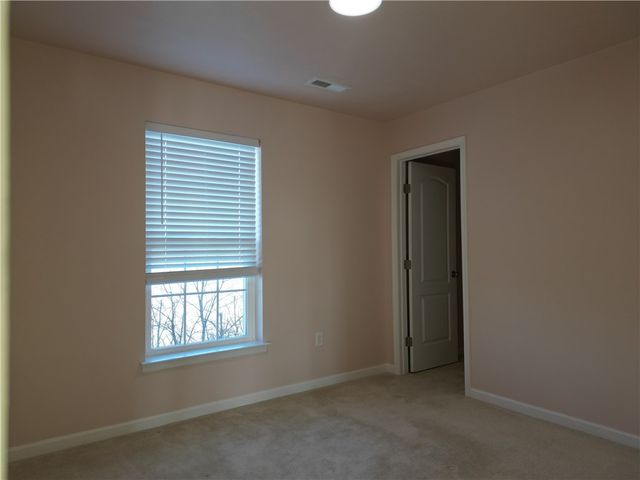 207 Wyncrest Dr, Twp Of But Nw, PA 16001