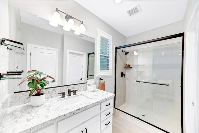 2947 Laredo Dr, Rocklin, CA 95765