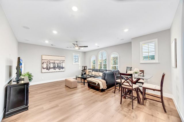 2947 Laredo Dr, Rocklin, CA 95765