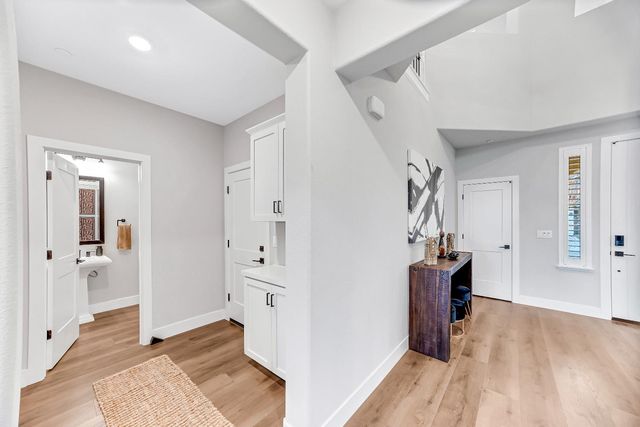 2947 Laredo Dr, Rocklin, CA 95765