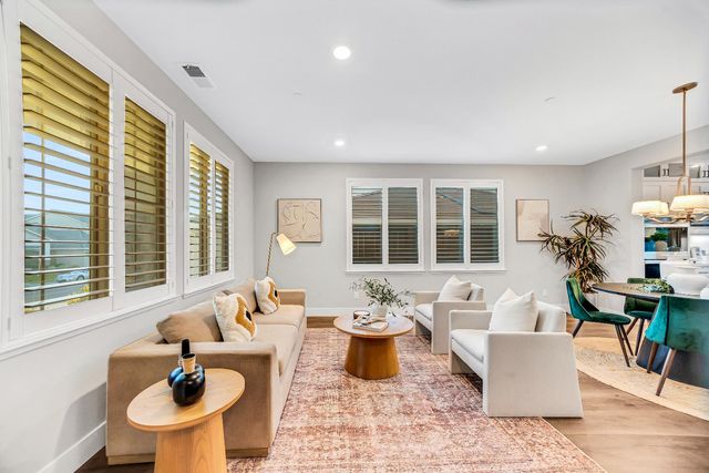 2947 Laredo Dr, Rocklin, CA 95765