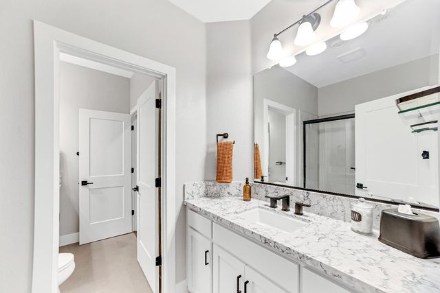 2947 Laredo Dr, Rocklin, CA 95765