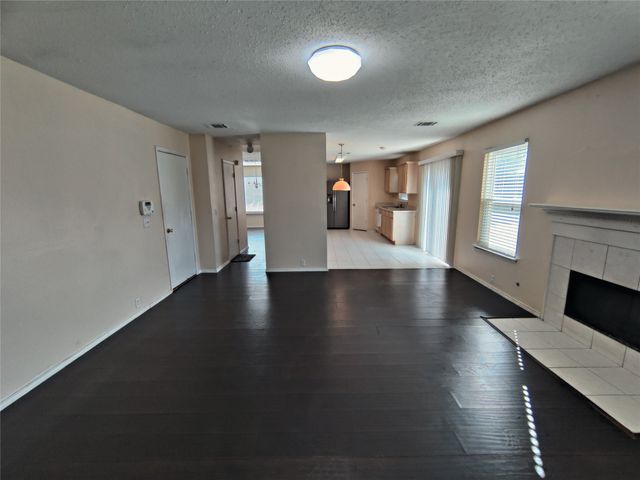 1405 Anglican Drive, Arlington, TX 76002