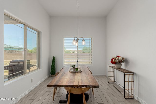 3816 W White Feather Lane, Phoenix, AZ 85083