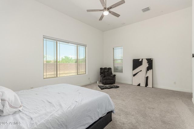 3816 W White Feather Lane, Phoenix, AZ 85083