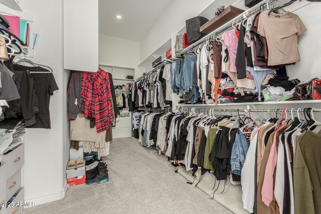 3816 W White Feather Lane, Phoenix, AZ 85083