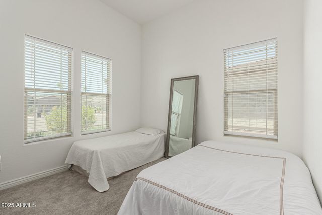 3816 W White Feather Lane, Phoenix, AZ 85083