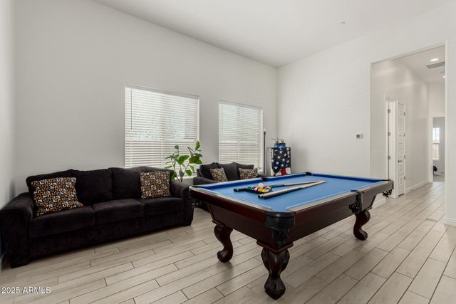 3816 W White Feather Lane, Phoenix, AZ 85083