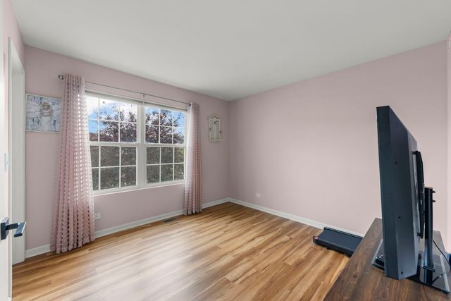 907 Bluebell Circle, Joliet, IL 60431