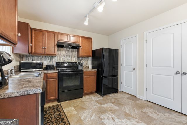 5325 Roundabout Drive, Columbus, GA 31907