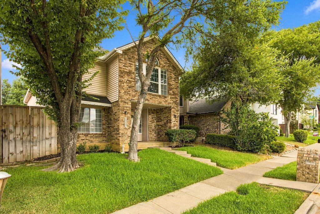 1345 Jeanette Way, Carrollton, TX 75006 — photo 2