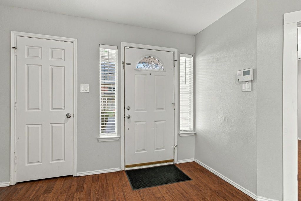 1345 Jeanette Way, Carrollton, TX 75006 — photo 5
