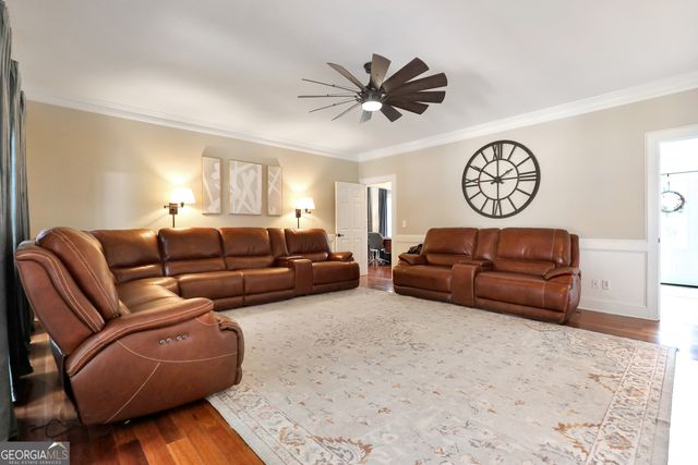 1700 Winding Creek Circle, Snellville, GA 30078