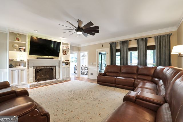 1700 Winding Creek Circle, Snellville, GA 30078