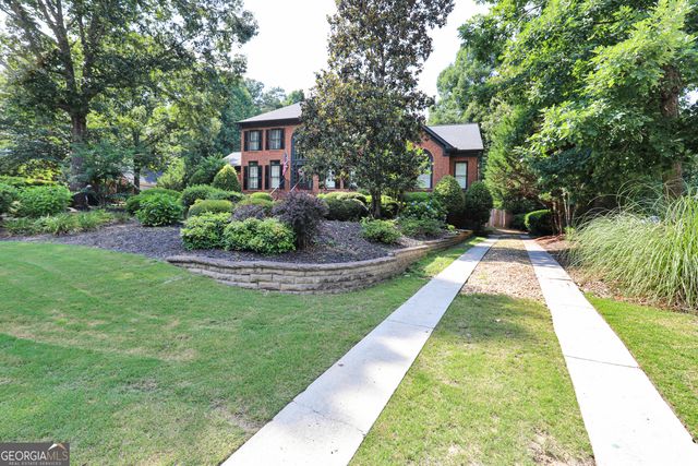 1700 Winding Creek Circle, Snellville, GA 30078