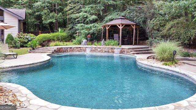 1700 Winding Creek Circle, Snellville, GA 30078