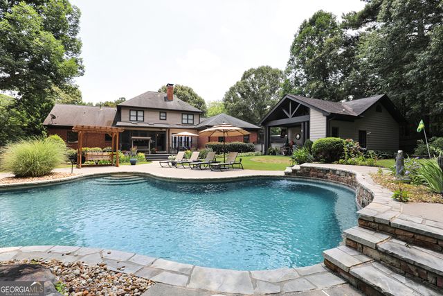 1700 Winding Creek Circle, Snellville, GA 30078