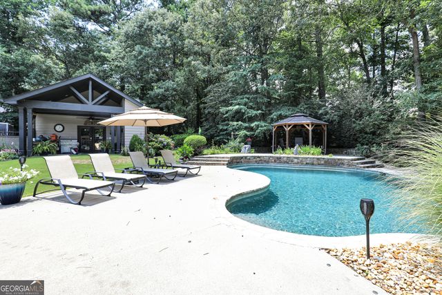 1700 Winding Creek Circle, Snellville, GA 30078