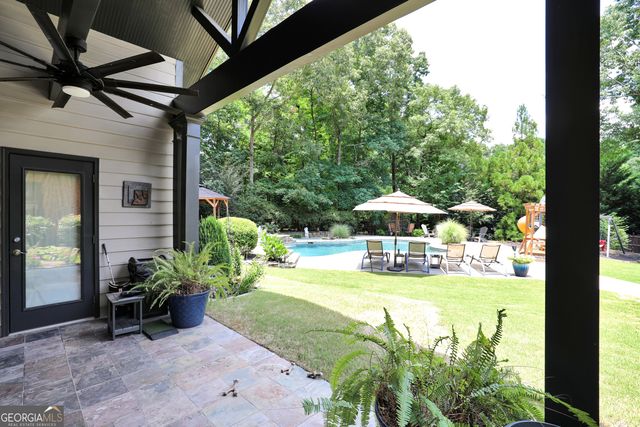 1700 Winding Creek Circle, Snellville, GA 30078